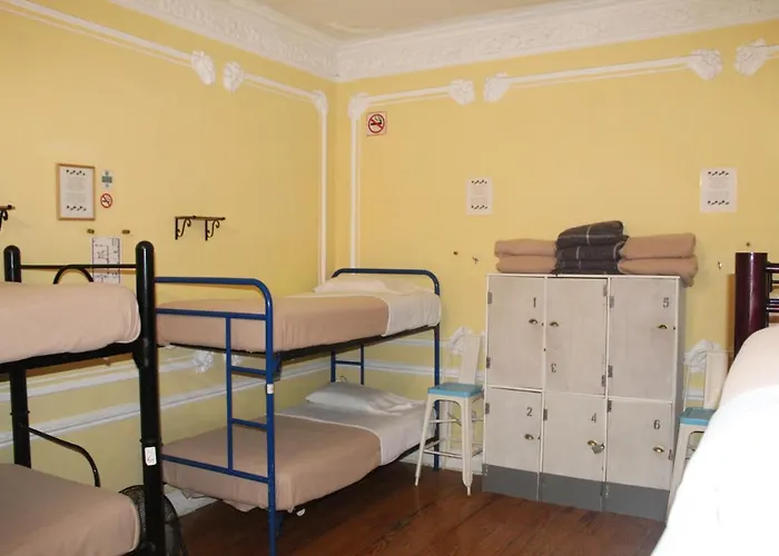 Albergue Hostel Home