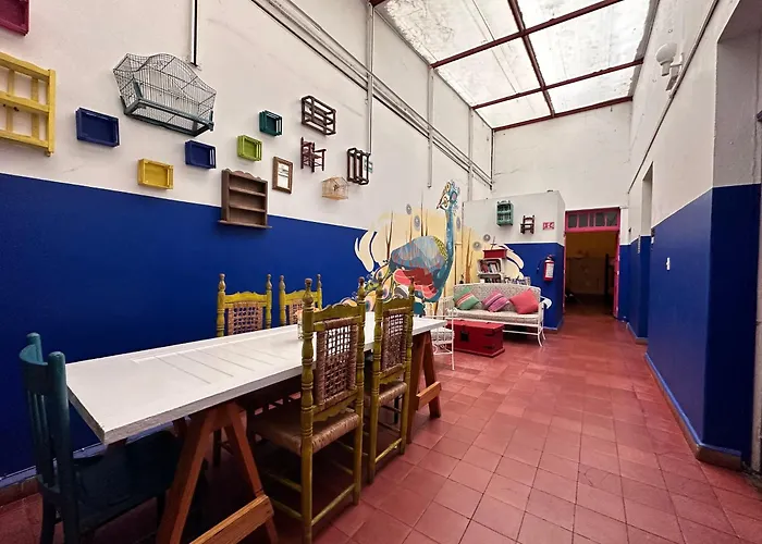 Hostel Home *